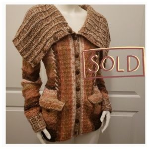 Beautiful! Sleeping On Snow Womens Sweater Size L